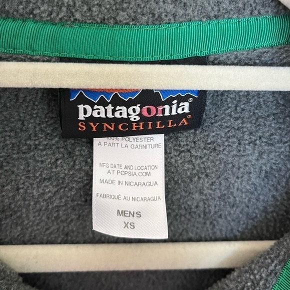 Patagonia Synchilla Snap Pullover Mens XS Gray/ Red - Picture 3 of 7